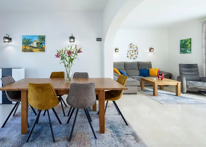 펜션 La Grippiere By Interhome *